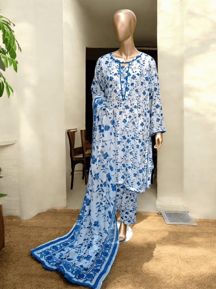 3 pc printed Doria lawn suit with shalwar- Delphinium - Ushams Clothing