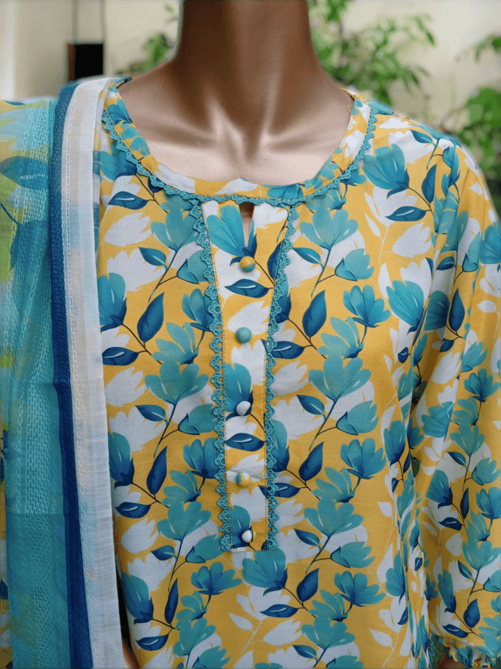 3 pc printed Swiss lawn suit - Breeze - Ushams Clothing
